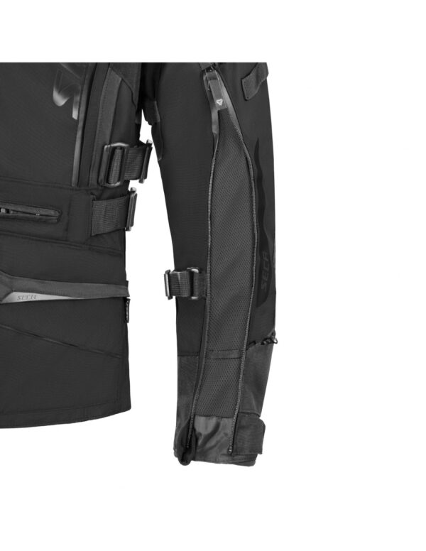 ARRAKIS III LADY BLACK