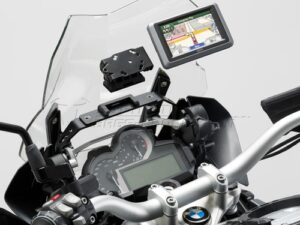 073033_ZAL053401.jpg MOCOWANIE GPS DO KOKPITU SW-MOTECH BMW R1200GS (12-18) R1250GS (18-) BLACK