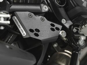 085516_ZAL076726.jpg OSŁONA POMPY HAMULCOWEJ SW-MOTECH KTM 1050/1090/1190/1290 ADVENTURE BLACK