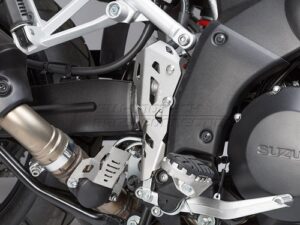 086566_ZAL104365.jpg OSŁONA POMPY HAMULCOWEJ SW-MOTECH SUZUKI V-STROM 1000 (14-) SILVER