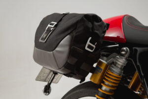 ZESTAW SAKW I STELAŻY LEGEND GEAR SW-MOTECH TRIUMPH THRUXTON 1200 (16-19) TFC (18-) BROWN