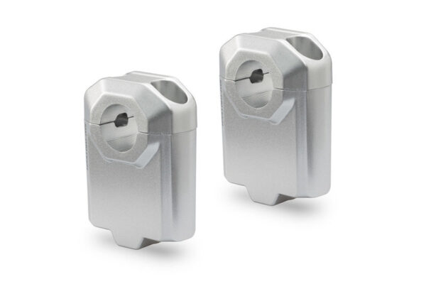ZESTAW PODWYŻSZAJĄCY KIEROWNICĘ SW-MOTECH 22MM PODWYŻSZENIE 50MM SILVER