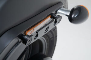 STELAŻ BOCZNY SLH LEWY SW-MOTECH HARLEY-DAVIDSON SOFTAIL FAT BOB / S (17-) LH2 BLACK