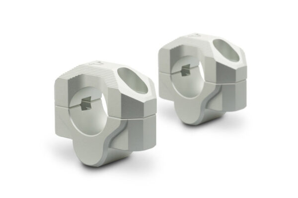 ZESTAW PODWYŻSZAJĄCY KIEROWNICĘ SW-MOTECH 28MM PODWYŻSZENIE 20MM SILVER