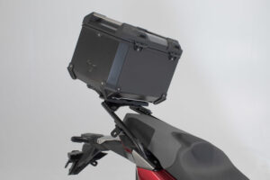 ZESTAW KUFRA CENTRALNEGO TRAX ADV SW-MOTECH HONDA X-ADV (20-) BLACK