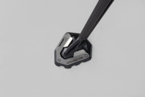 NAKŁADKA NÓŻKI BOCZNEJ SW-MOTECH KTM 1290 SUPER ADVENTURE (21-) BLACK SILVER