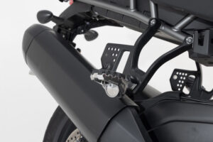 264632_ZAL454910.jpg PODNÓŻKI PASAŻERA SW-MOTECH HARLEY-DAVIDSON PAN AMERICA (21-) BMW R 1300 GS