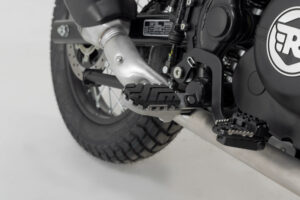 PODNÓŻKI ION SW-MOTECH BMW R1200/1250 ROYAL ENFIELD HIMALAYAN (21-) BLACK