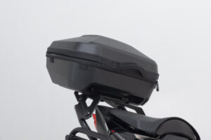 ZESTAW KUFRA CENTRALNEGO URBAN ABS SW-MOTECH HONDA CB750 HORNET (22-) BLACK