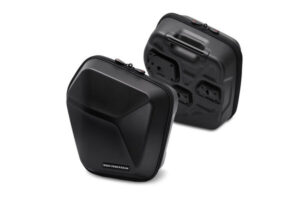 ZESTAW KUFRÓW BOCZNYCH URBAN ABS I STELAŻY SW-MOTECH KAWASAKI Z650 (16-) / NINJA 650 (16-) BLACK 2X1