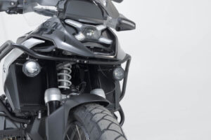 ZESTAW ŚWIATEŁ DROGOWYCH EVO SW-MOTECH BMW R 1300 GS (23-) BLACK