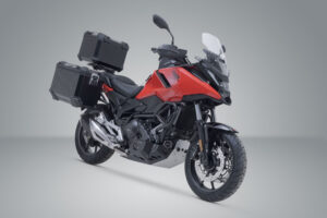 363712_ZAL866928.jpg ZESTAW ZABEZPIECZAJĄCY MOTOCYKL ADVENTURE SW-MOTECH HONDA NC750XD (24-) WITH DCT.